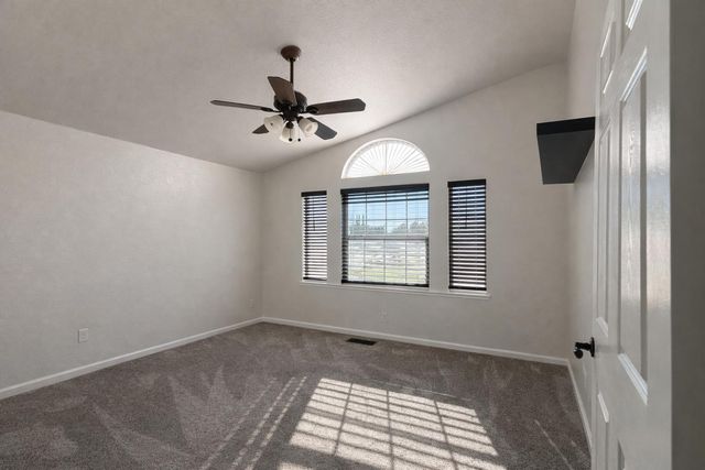 4909 Hidden Meadow Way, Antelope, CA 95843