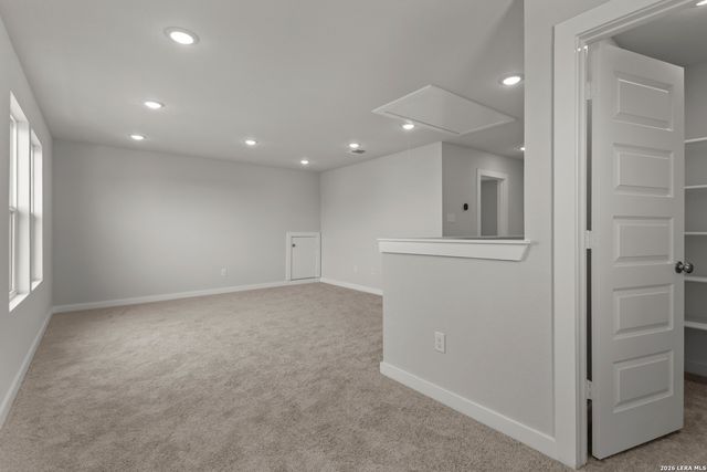 9902 Chavaneaux Lndg, San Antonio, TX 78221