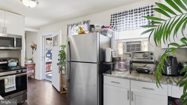 6404 OLIVER ST, Riverdale, MD 20737