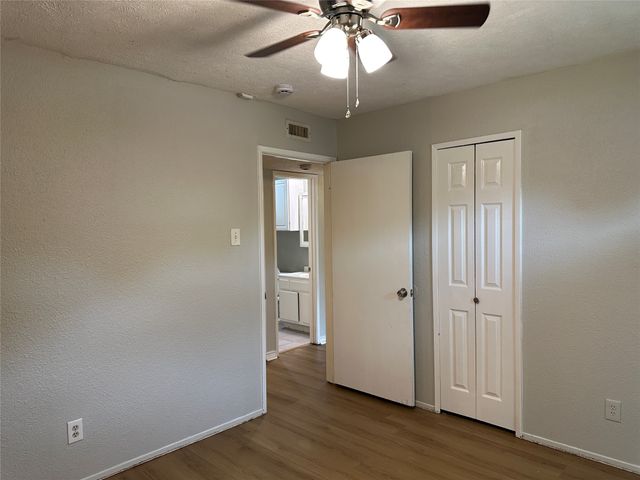 5908 Maple Lane, Rowlett, TX 75089