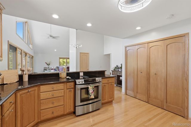 7477 Ore Knob Drive, Tyrone Township, MI 48430