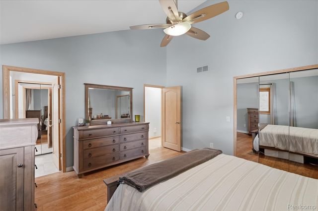7477 Ore Knob Drive, Tyrone Township, MI 48430