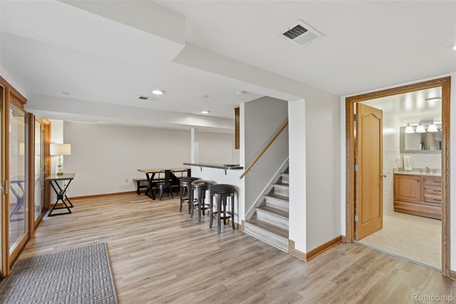 7477 Ore Knob Drive, Tyrone Township, MI 48430