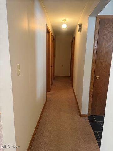 2612 Frostwood Drive, Austintown, OH 44515