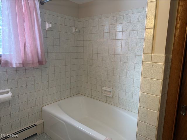 2612 Frostwood Drive, Austintown, OH 44515