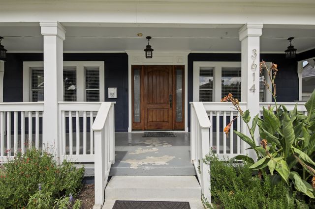 3614 Gordon Avenue, Fort Worth, TX 76110