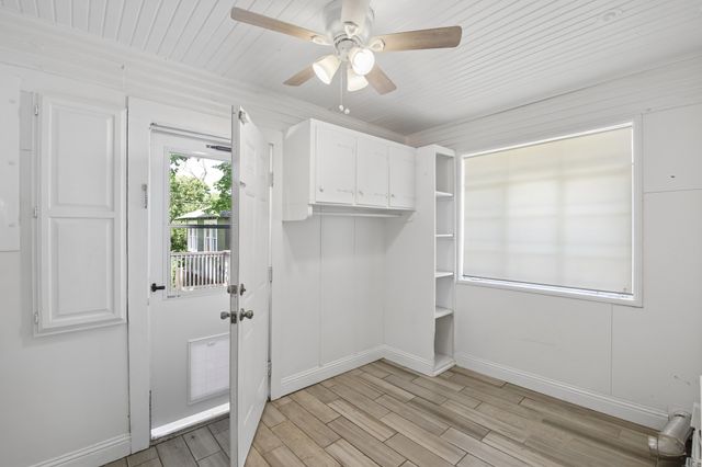 3614 Gordon Avenue, Fort Worth, TX 76110