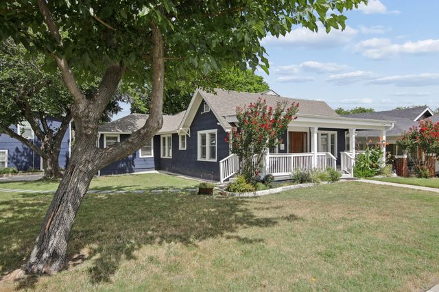 3614 Gordon Avenue, Fort Worth, TX 76110