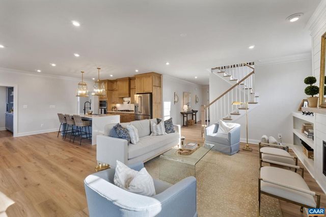 35 MARY JACKSON CT, Charlottesville, VA 22902