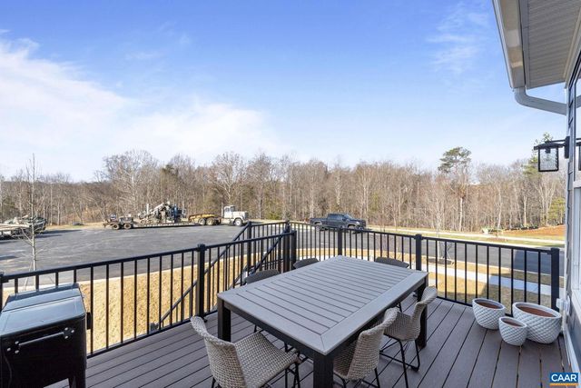 35 MARY JACKSON CT, Charlottesville, VA 22902