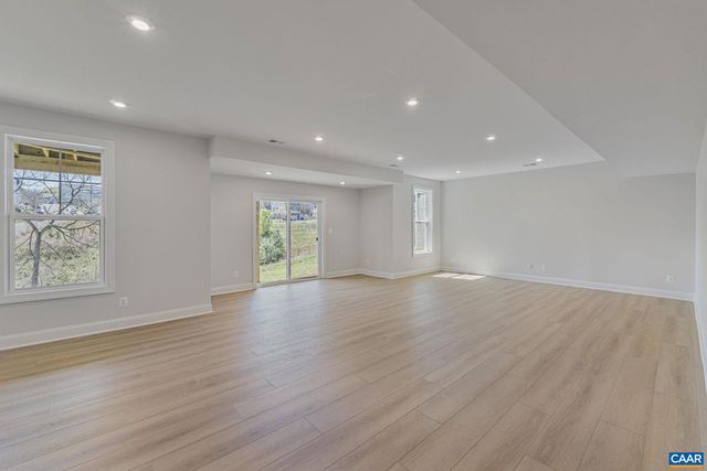 35 MARY JACKSON CT, Charlottesville, VA 22902