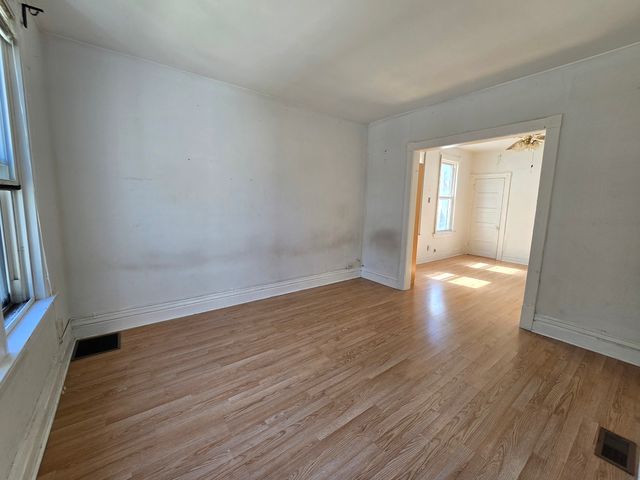 4602 N Karlov Avenue, Chicago, IL 60630