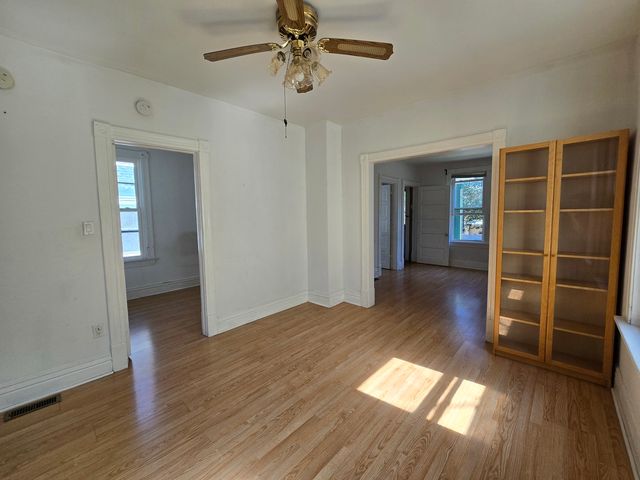 4602 N Karlov Avenue, Chicago, IL 60630