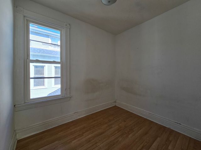 4602 N Karlov Avenue, Chicago, IL 60630