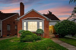 18400 Griggs Street, Detroit, MI 48221