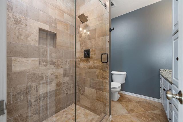 2400 W Fitzhugh RD, Dripping Springs, TX 78620