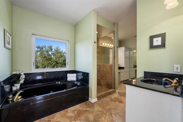 2400 W Fitzhugh RD, Dripping Springs, TX 78620