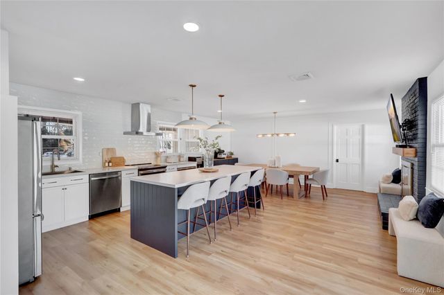 15 Whitmore Lane, Coram, NY 11727