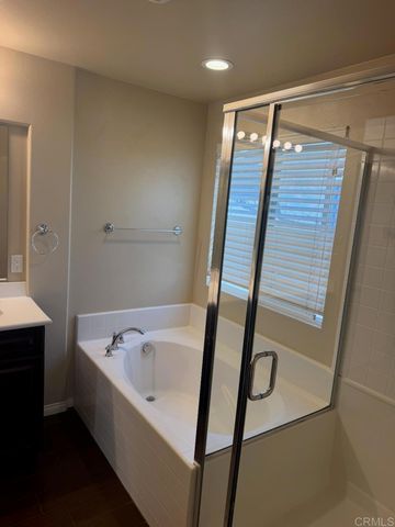 790 Arbor Glen Lane, Vista, CA 92081