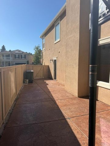 790 Arbor Glen Lane, Vista, CA 92081