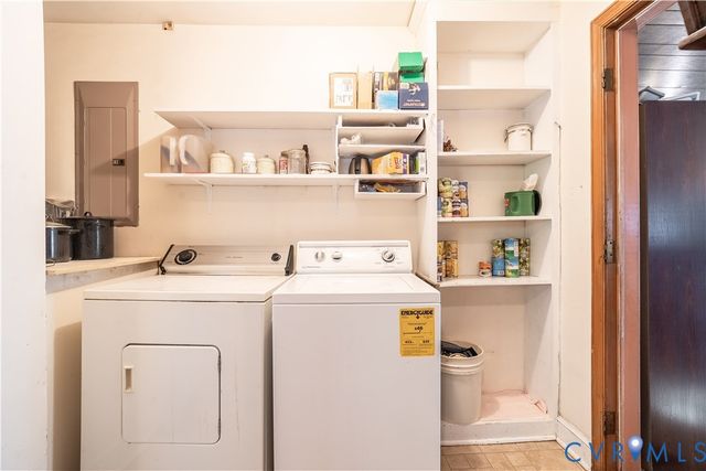 201 W Third St, South Hill, VA 23970
