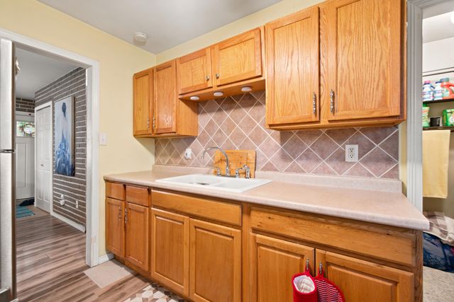 7536 Taney Place, Merrillville, IN 46410
