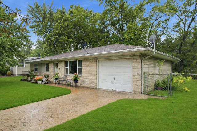 7536 Taney Place, Merrillville, IN 46410
