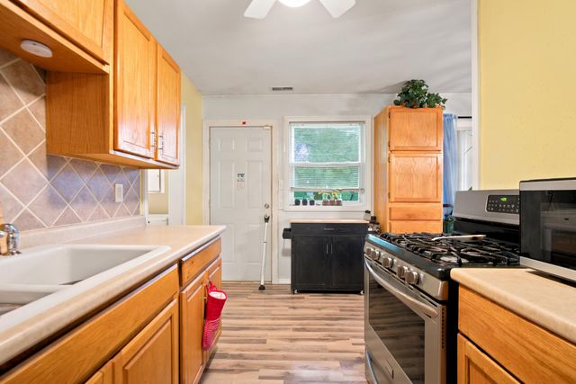 7536 Taney Place, Merrillville, IN 46410