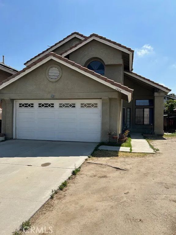 1569 Ruby, Perris, CA 92571