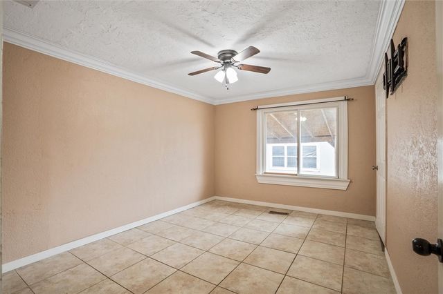 716 N Mount Olive Street, Siloam Springs, AR 72761