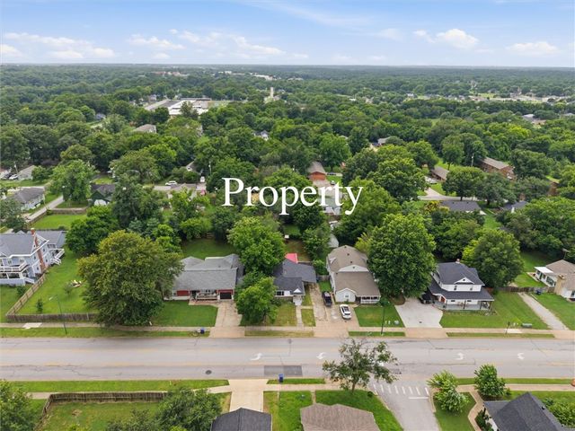 716 N Mount Olive Street, Siloam Springs, AR 72761