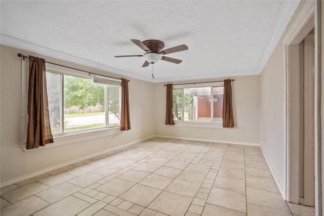 716 N Mount Olive Street, Siloam Springs, AR 72761
