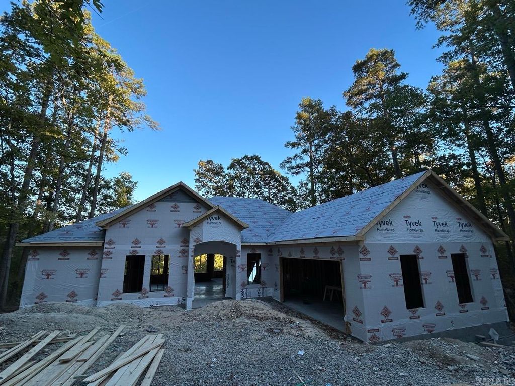 52 Villacarriedo Circle, Hot Springs Village, AR 71909