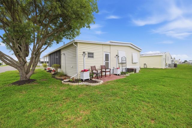 2012 HILO DRIVE, Holiday, FL 34691