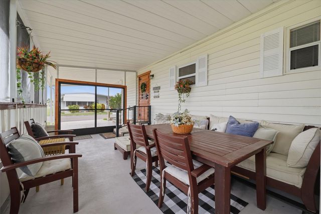 2012 HILO DRIVE, Holiday, FL 34691
