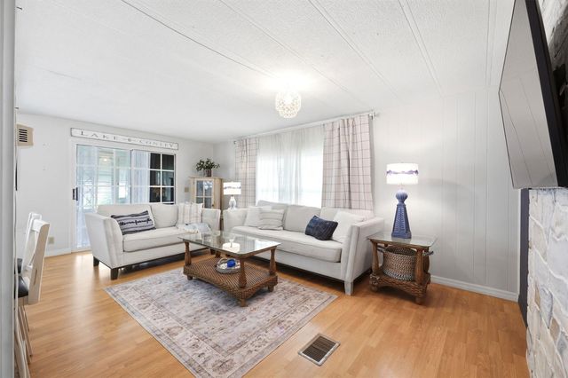 2012 HILO DRIVE, Holiday, FL 34691
