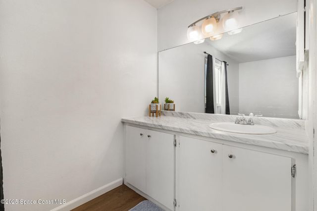 1020 Abada Court NE 110, Palm Bay, FL 32905