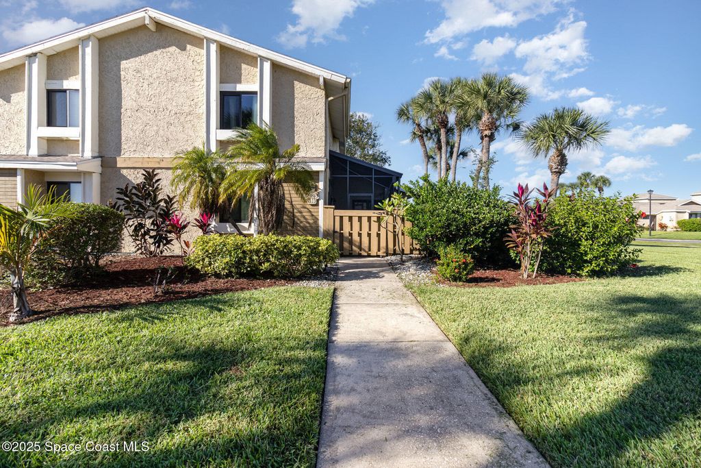 1020 Abada Court NE 110, Palm Bay, FL 32905