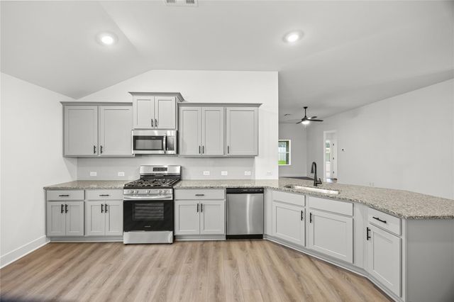 2087 Emerald Lake Trail, Dayton, TX 77535