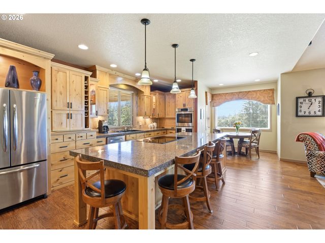 147 KALINA Ct, Kalama, WA 98625