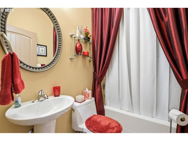147 KALINA Ct, Kalama, WA 98625