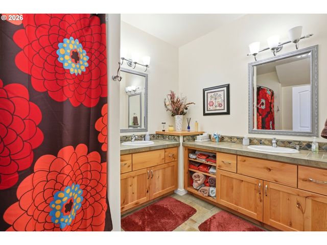 147 KALINA Ct, Kalama, WA 98625