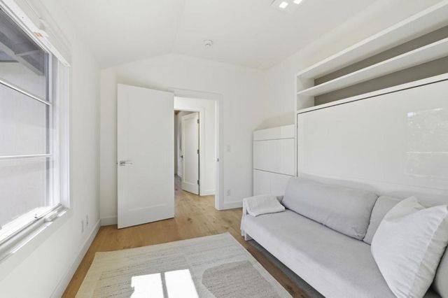 850 Guinda Street, Palo Alto, CA 94301