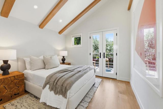 850 Guinda Street, Palo Alto, CA 94301