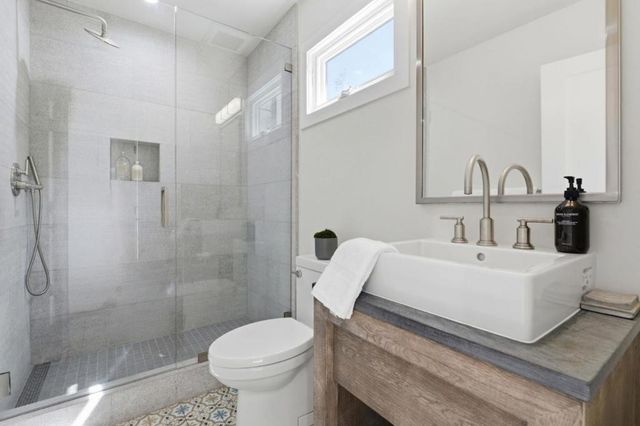 850 Guinda Street, Palo Alto, CA 94301