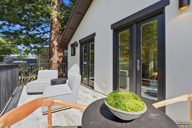 850 Guinda Street, Palo Alto, CA 94301