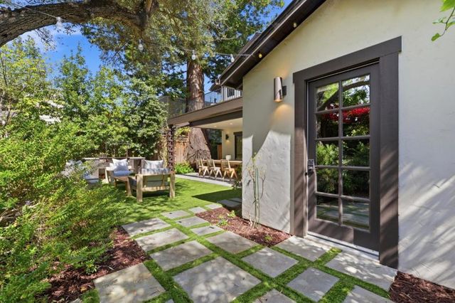 850 Guinda Street, Palo Alto, CA 94301