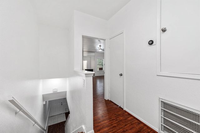6000 Reims Road 2003, Houston, TX 77036