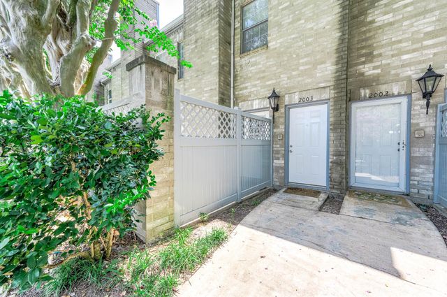 6000 Reims Road 2003, Houston, TX 77036
