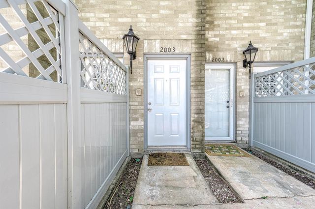 6000 Reims Road 2003, Houston, TX 77036